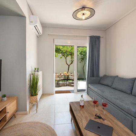 Inner City Retreat Apartment Chrissi Akti Chania Exterior foto