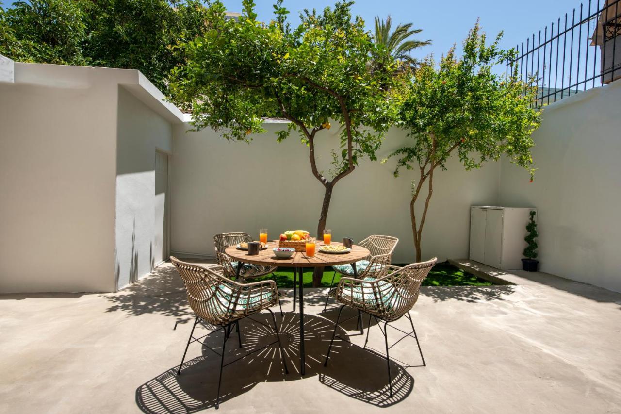 Inner City Retreat Apartment Chrissi Akti Chania Exterior foto