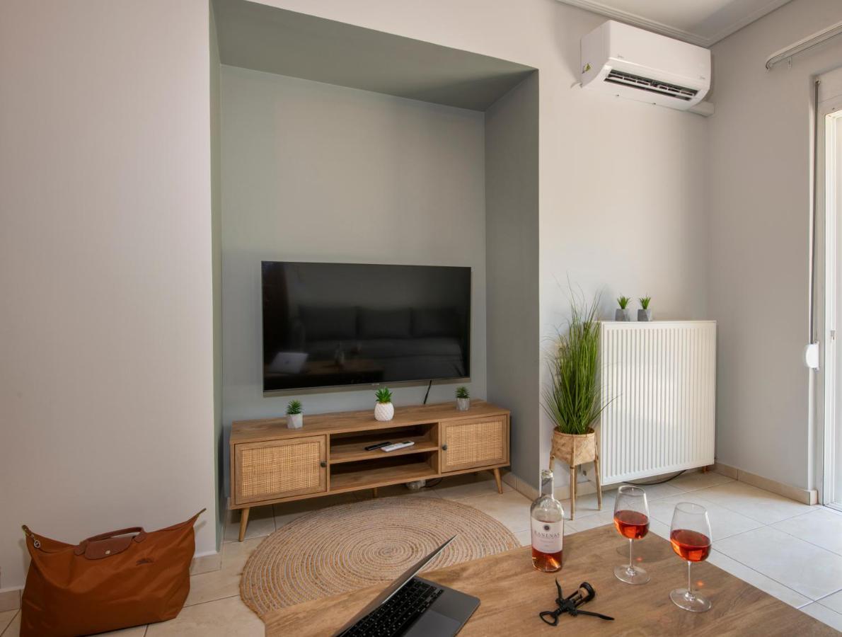 Inner City Retreat Apartment Chrissi Akti Chania Exterior foto