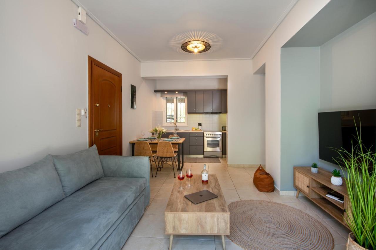 Inner City Retreat Apartment Chrissi Akti Chania Exterior foto